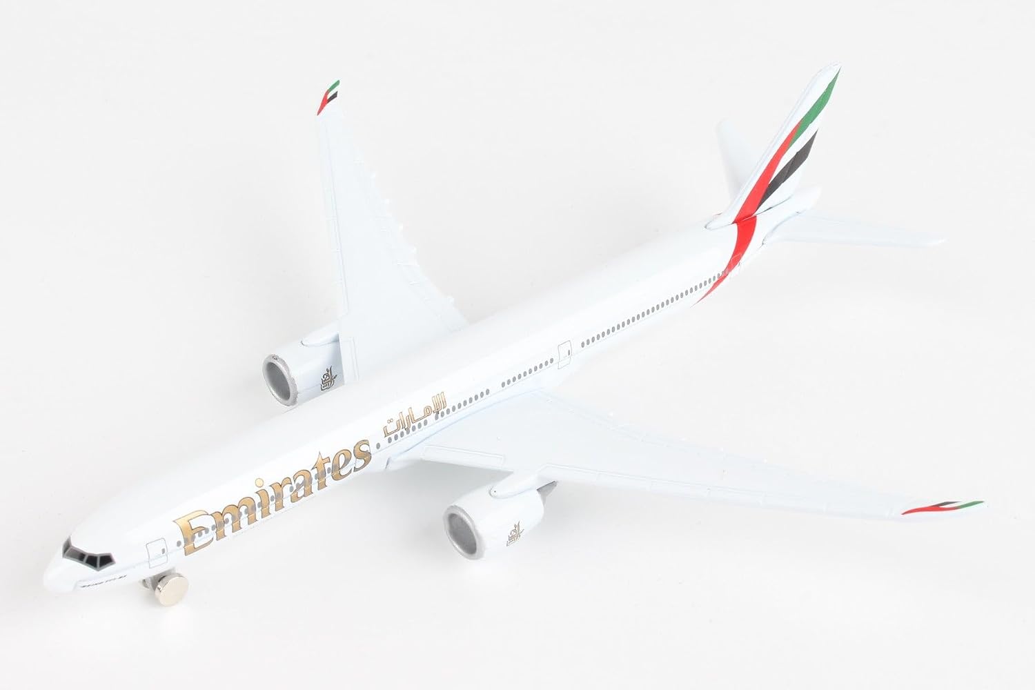 Daron Toy Airplane RT9904 – Emirates A380 – Die-Cast Metal Model Airplane Toy with Plastic Parts for Kids Ages 3+