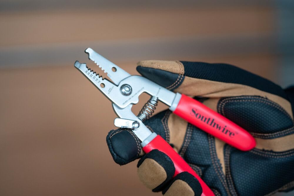 Southwire Compact Wire Stripper 16-26 AWG - Strips, Cuts