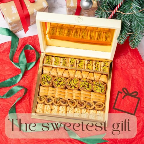 Zaitoune Cashew & Pistachio Baklava Selection Box - 1.1 lb | Traditional Luxury Honey Pastry | Arabic Dessert with Authentic flavors in Beautiful