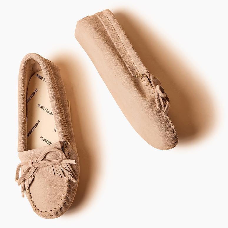 Minnetonka Women's Kilty Suede Softsole Moccasin