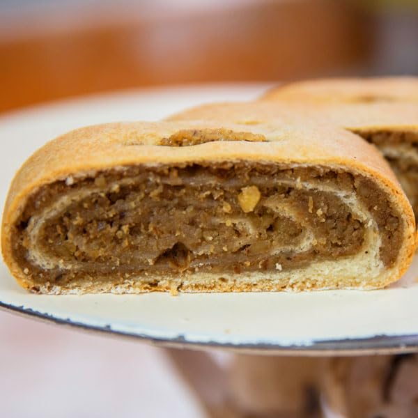 Thanksgiving - Hungarian Nut Roll - Walnut (Over 1.5 lbs)