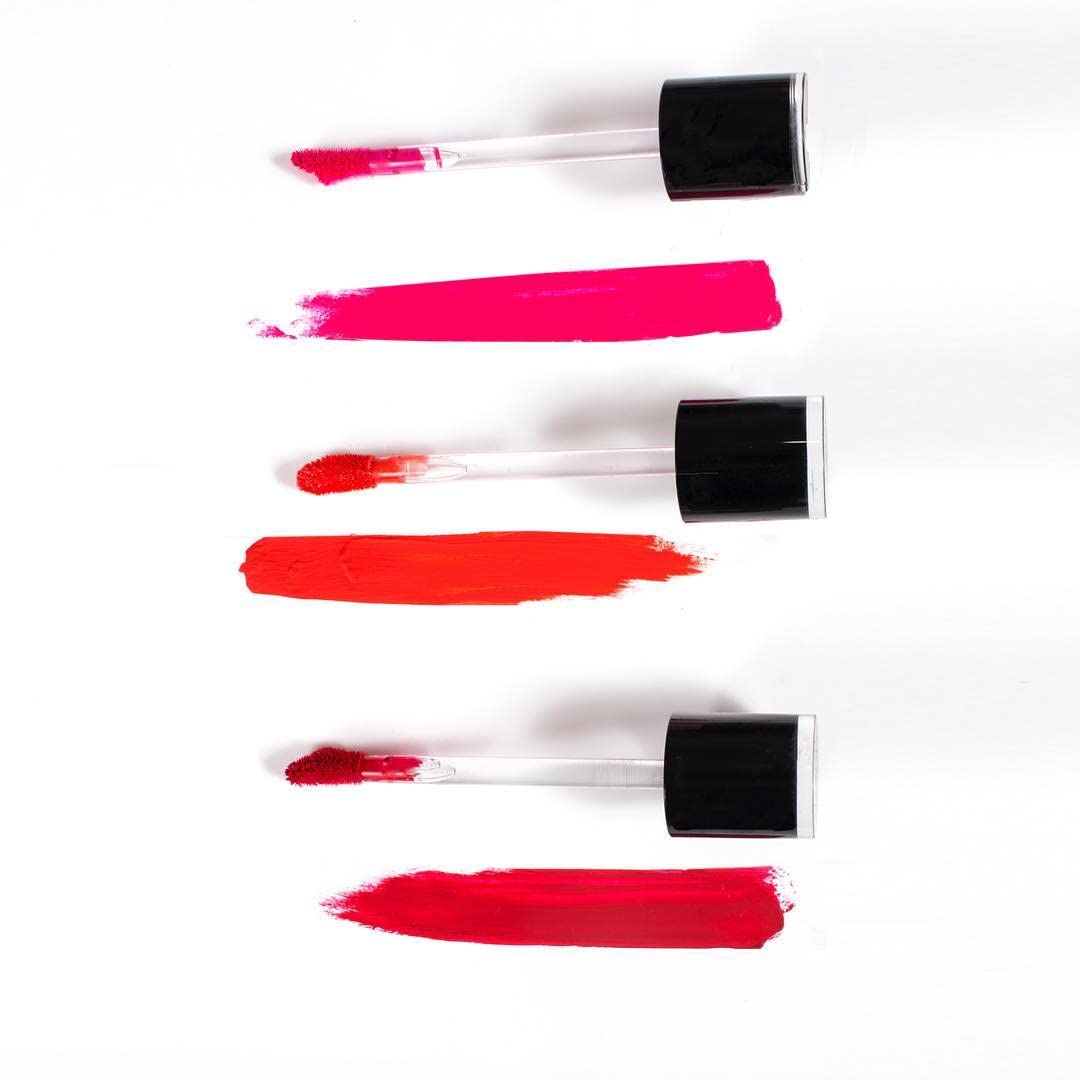 wet n wild MegaSlicks Lip Gloss, Ultra-Glossy, Vitamin-E Enriched, Ultra-Gloss High Shine Moisturizing, Cruelty-Free & Vegan - Bronze Berry
