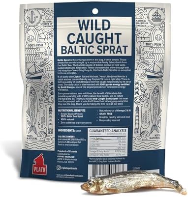 PLATO Single Ingredient Wild-Caught Baltic Sprat Dog Treats, Air-Dried Whole Fish, Omega-Rich Skin & Coat Support, 3 oz