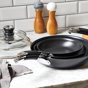 pots and pans, frying pan