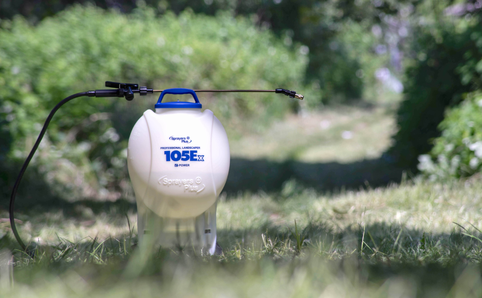 105ex 4 Gallon Battery Sprayer