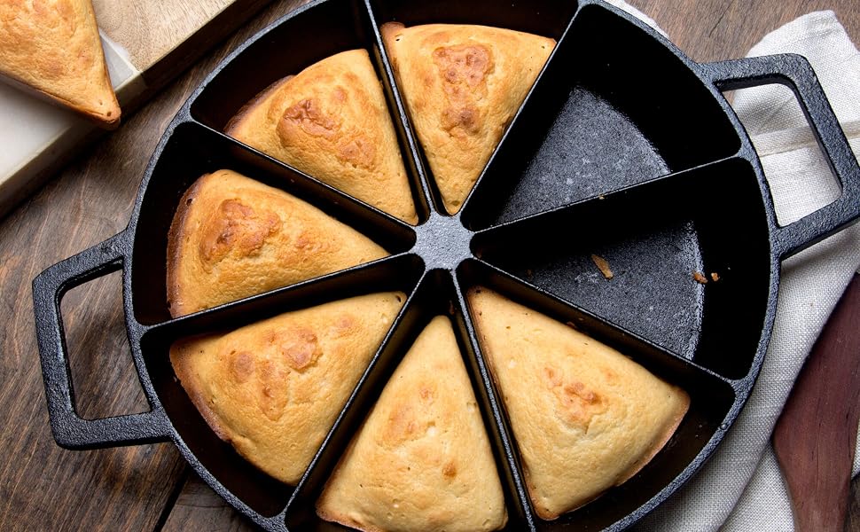 Cast Iron Cornbread Skillet