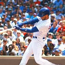 Cody Bellinger swinging a baseball bat