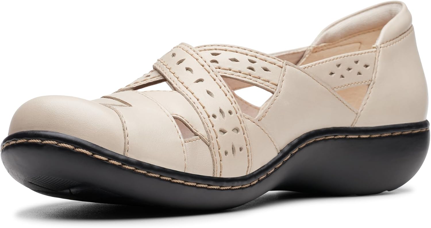 Clarks Women's Ashland Spin Q