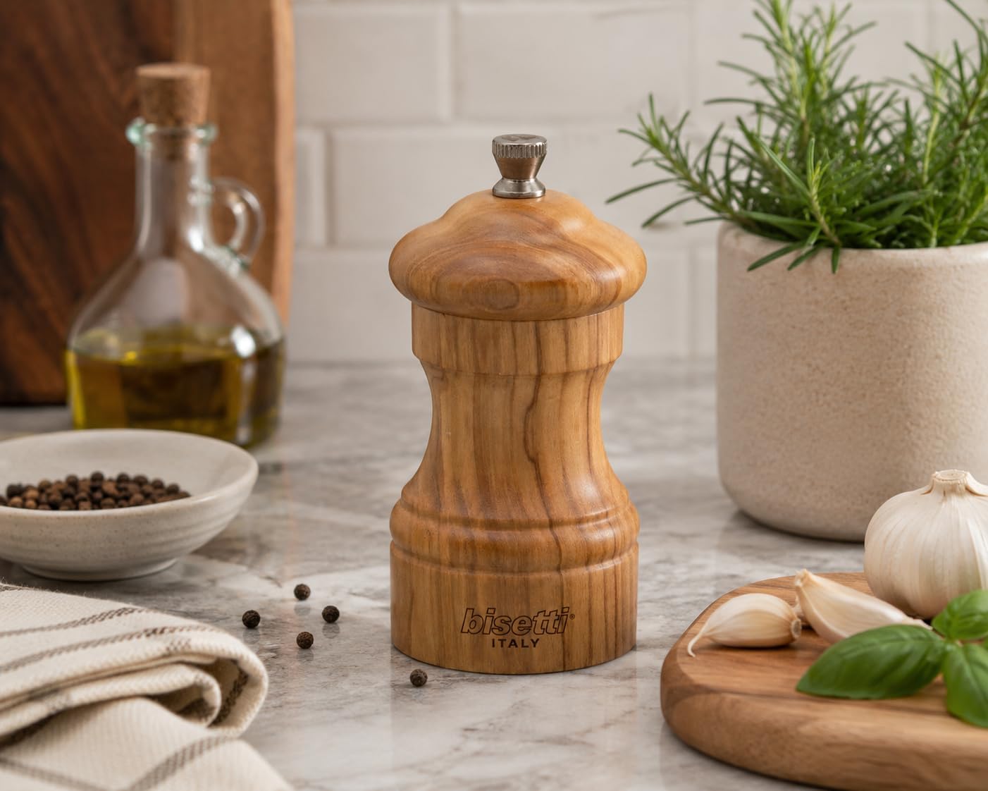 Bisetti Imperia 4 Inch Olive Wood Salt Mill With Adjustable Ceramic Grinder, Made in Italy