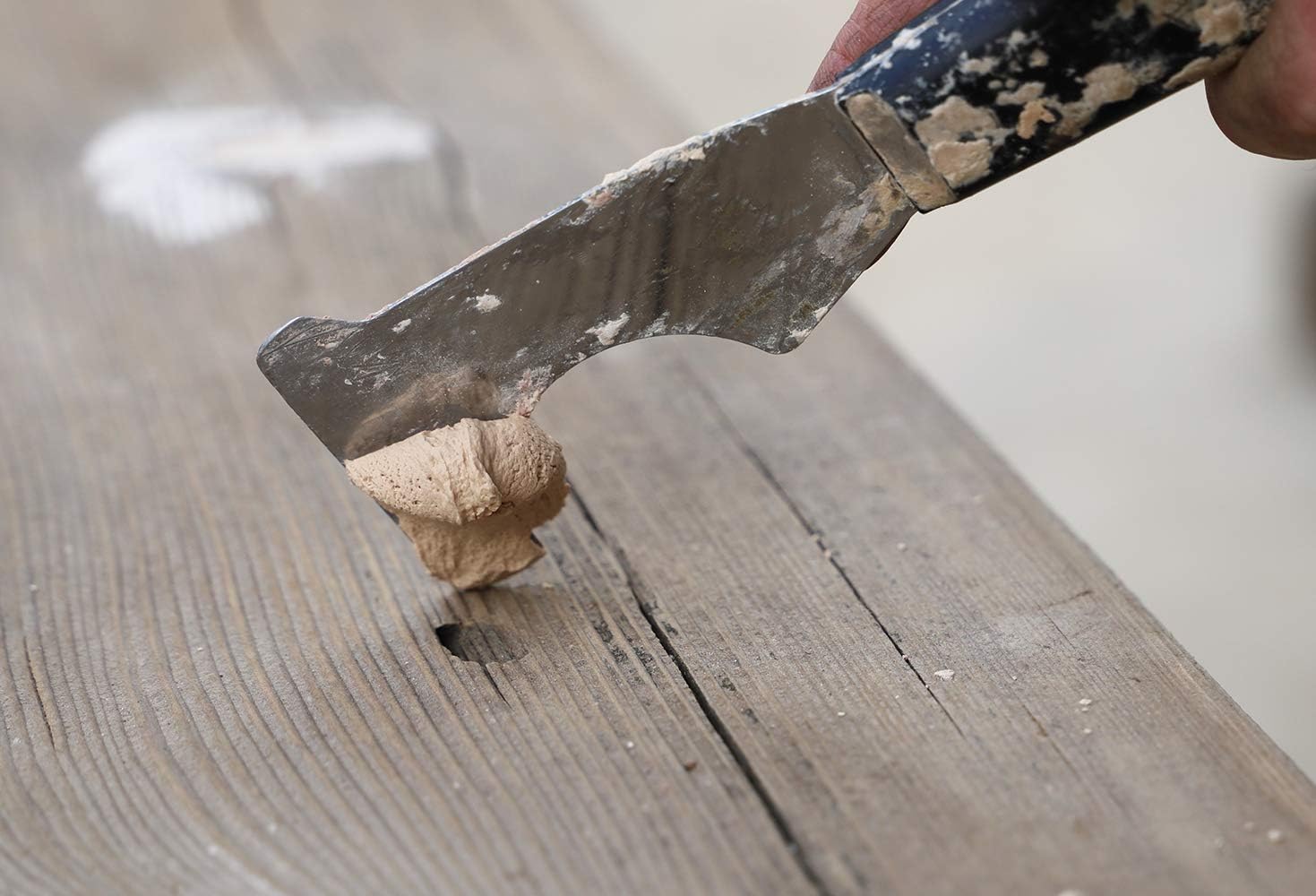 FamoWood 36021108 Original Wood Filler - Pint, Cedar