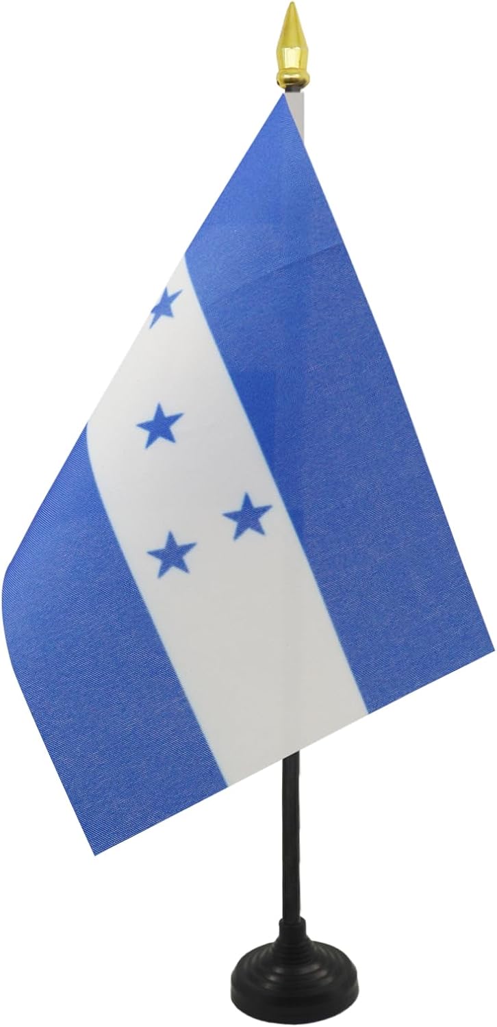 AZ FLAG Nicaragua Table Flag 4x6 in 100D Polyester Plastic Base | Indoor use Nicaraguan 15x10 cm desk flag stitched finish with reinforced edges with plastic pole and gold finial