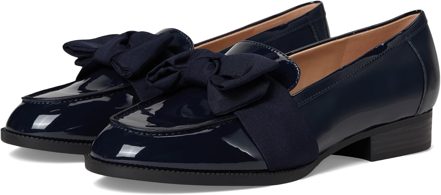 Bandolino Women's Lindio Loafer