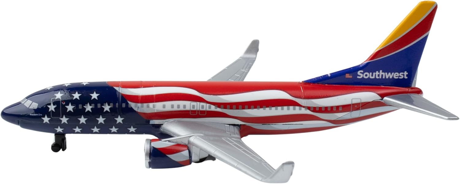 Daron Southwest Airlines Die-Cast Model Airplane Toy