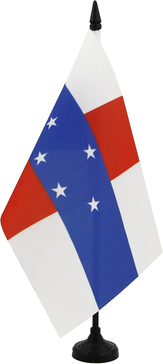 AZ FLAG Nicaragua Table Flag 4x6 in 100D Polyester Plastic Base | Indoor use Nicaraguan 15x10 cm desk flag stitched finish with reinforced edges with plastic pole