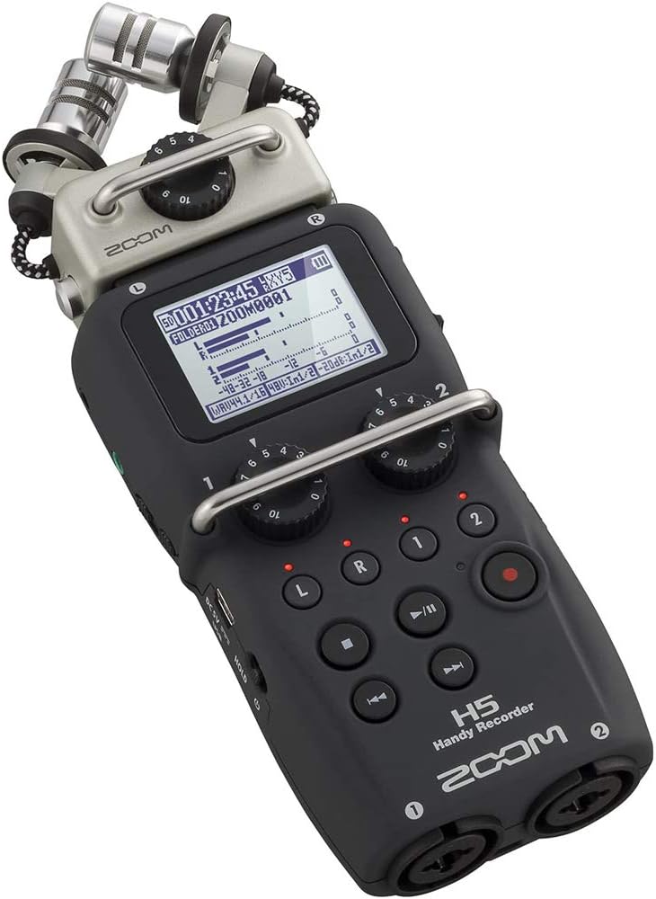 Zoom H5 Handy Recorder Kit with a Custom Windbuster, AD-17 AC Adapter, Closed-Back Stereo Headphones and a 16GB Memory Card