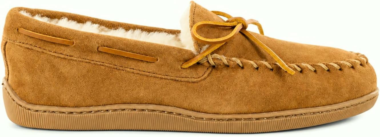 Minnetonka Men's Sheepskin Hardsole Slipper