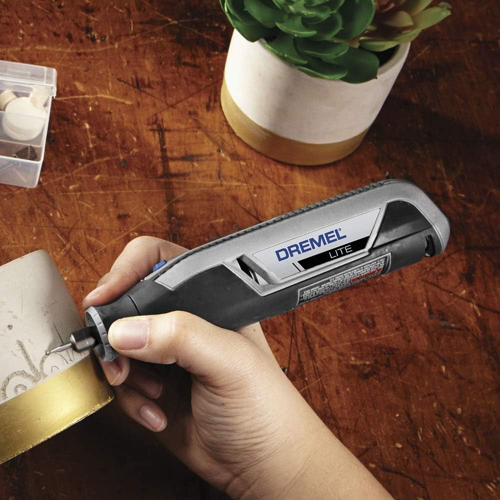 Dremel Lite 7760 N/10 4V Cordless Rotary Tool Kit with Variable Speed, USB Charging, Easy Accessory Changes - Ideal for Light-Duty DIY & Crafting
