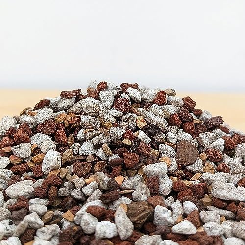 Tropical Bonsai Soil - Tinyroots Ready to Use Bonsai Soil Mix, Fast Draining Pre-Mixed Bonsai Potting Soil, 2.25 Quarts