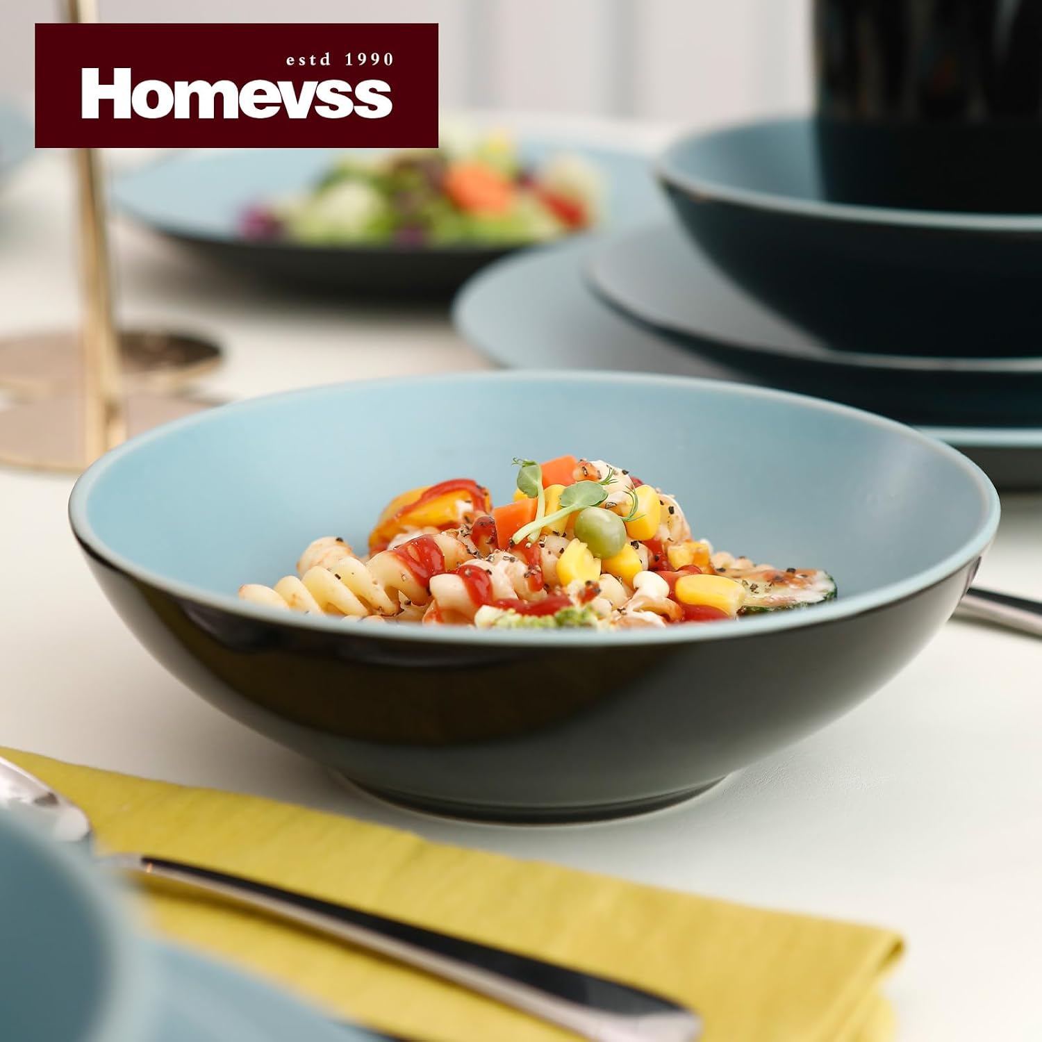 Stoneware Two-Tone Colors Life 16pc Dinner Set，Outside Shiny Black + Inside Matte Glaze Olive