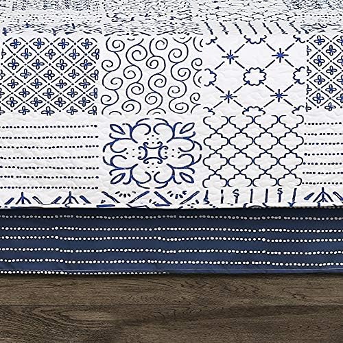 Lush Decor Monique 3 Piece Reversible Print Pattern Blue Quilt Set - Full Queen