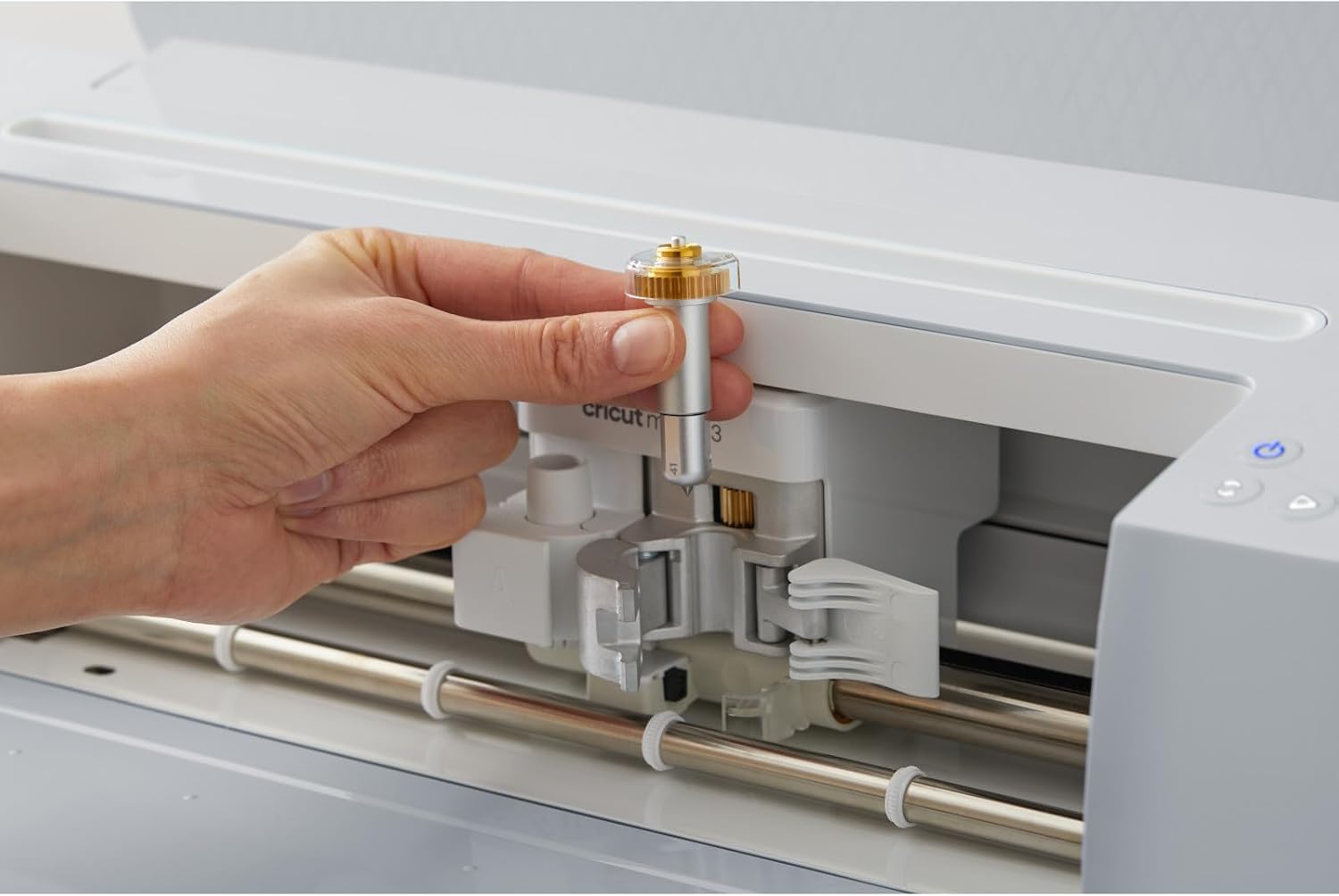 Cricut Engraving Tip + QuickSwap Housing, Silver