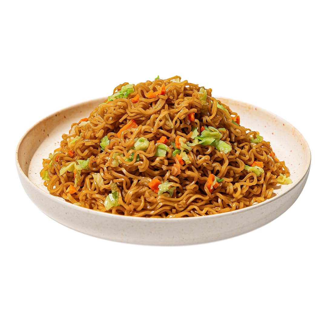 Maruchan Yakisoba, Spicy Chicken Flavor – Stir-Fried Japanese Instant Ramen Noodles, High Protein Microwavable Meal – 4.11 Oz. (8 Pack)