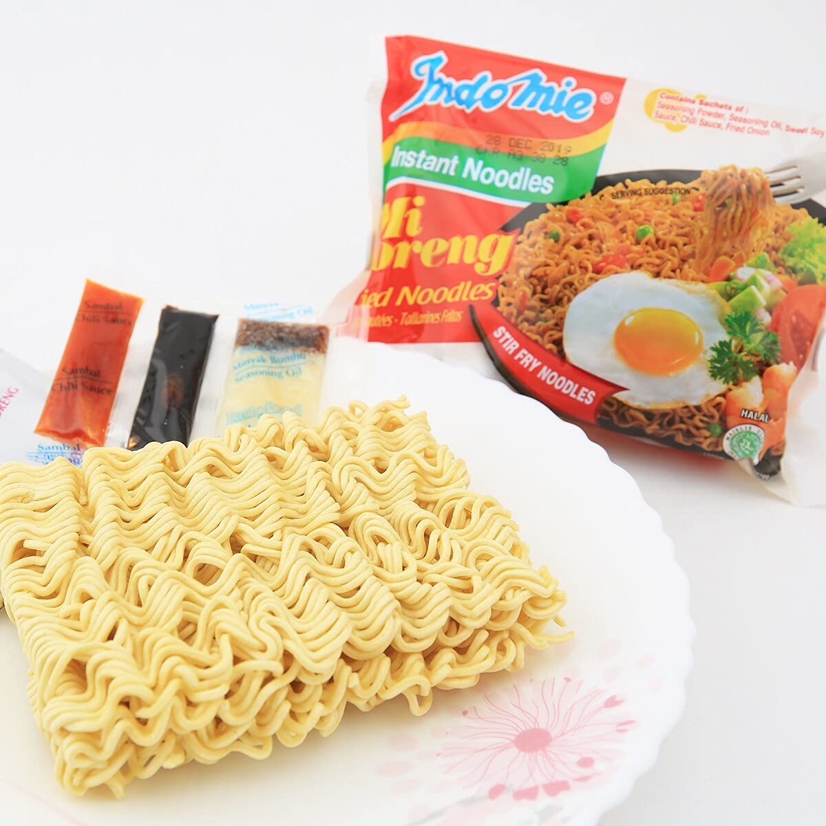 Indomie Mi Goreng Instant Stir Fry Noodles, Halal Certified, Original Flavor (Pack of 30)