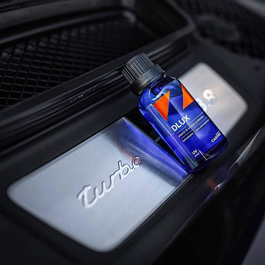 CARPRO CQUARTZ DLUX Wheel and Trim Coat 30mL - Ceramic Coating UV Protection for Wheels and Exterior Plastics, Rubber, and Metals