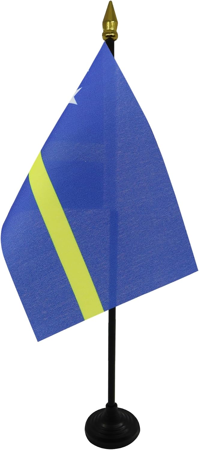 AZ FLAG Nicaragua Table Flag 4x6 in 100D Polyester Plastic Base | Indoor use Nicaraguan 15x10 cm desk flag stitched finish with reinforced edges with plastic pole and gold finial
