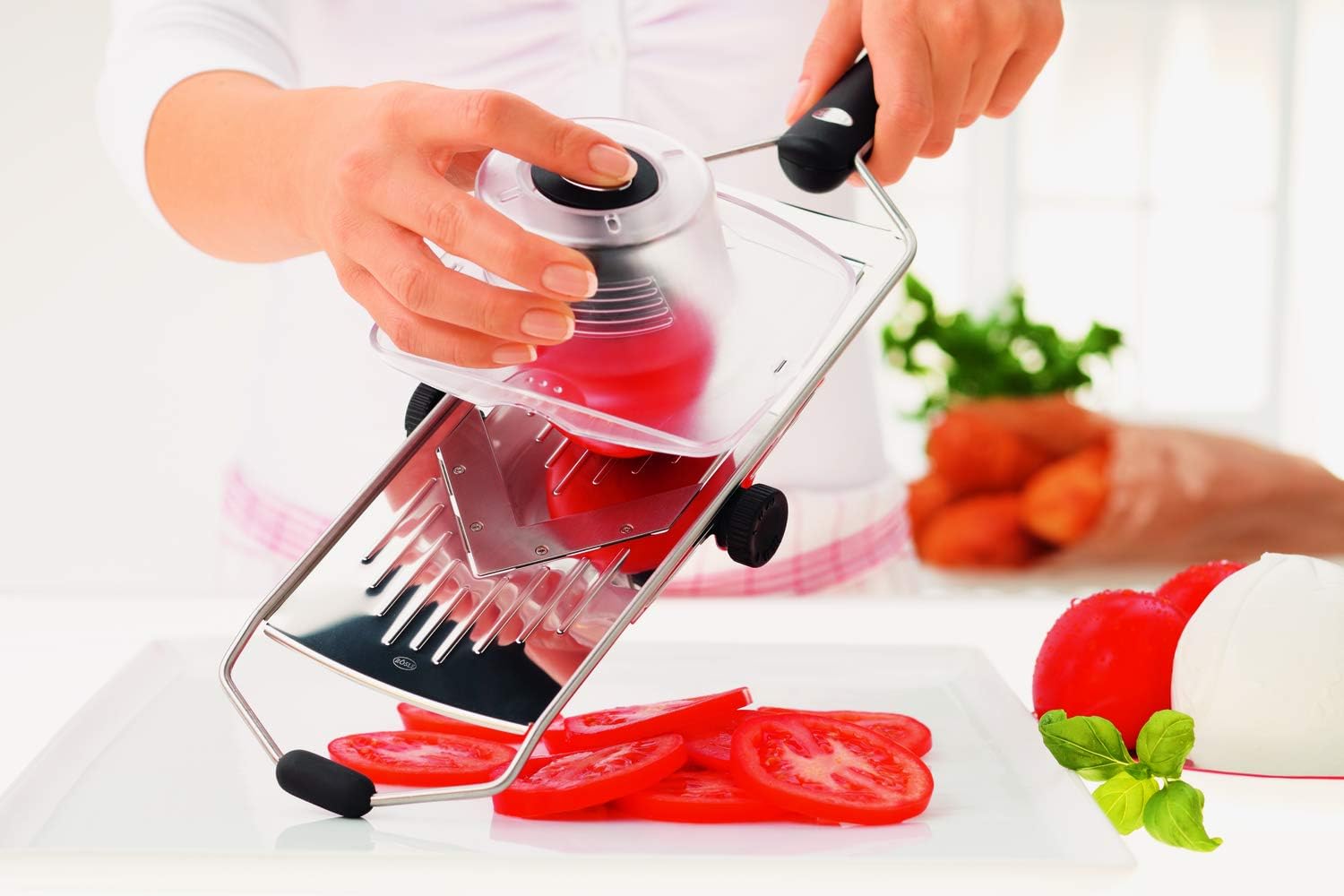 Rösle Stainless Steel Adjustable Vegetable Slicer with Grip, 17.1-inch