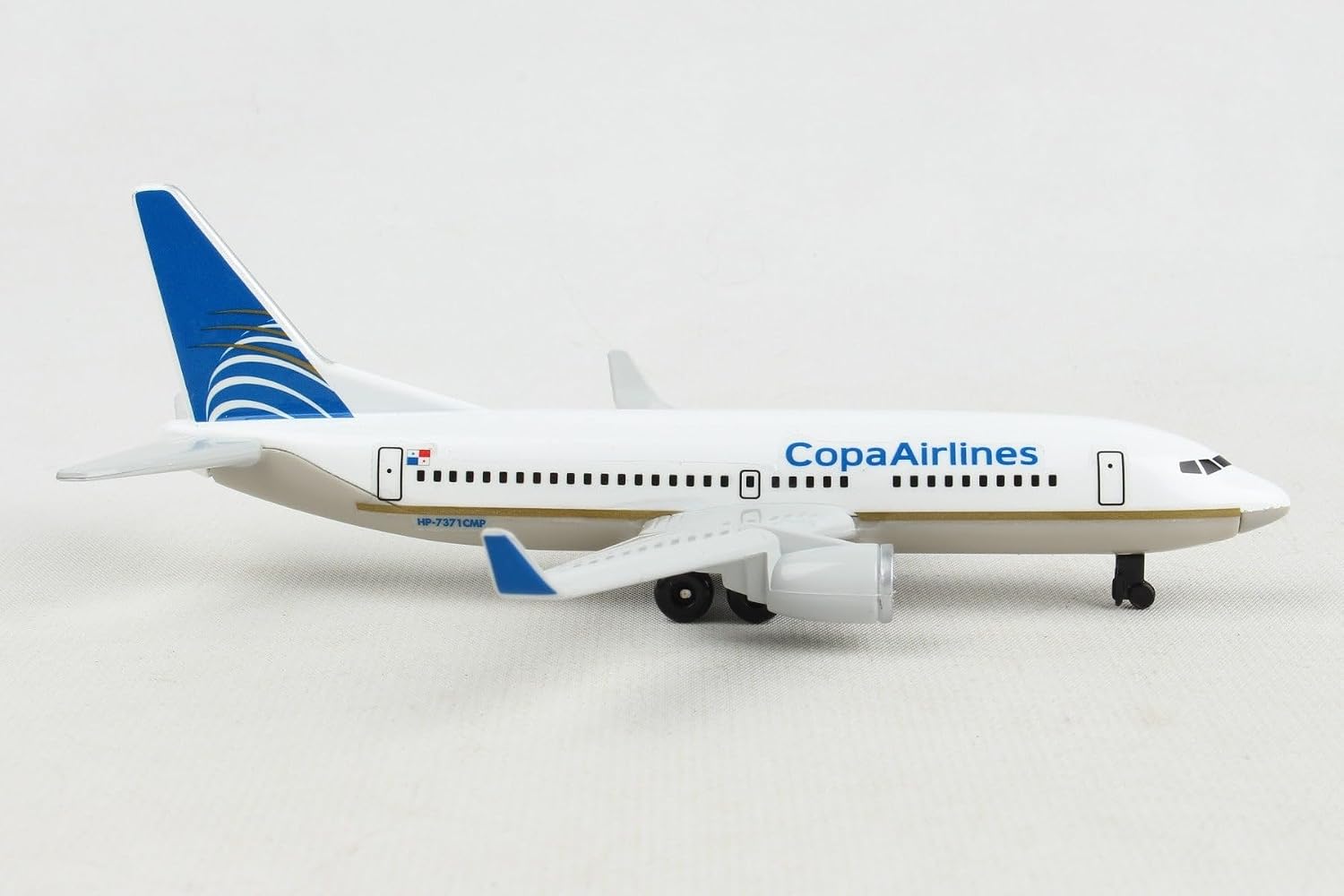 Daron Toy Airplane RT9904 – Emirates A380 – Die-Cast Metal Model Airplane Toy with Plastic Parts for Kids Ages 3+