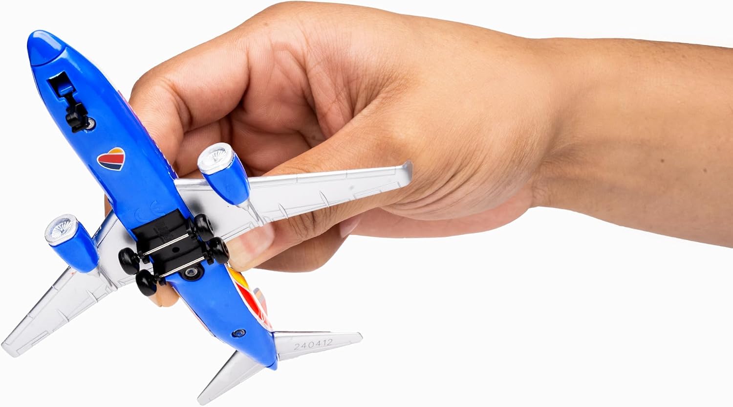 Daron Southwest Airlines Die-Cast Model Airplane Toy