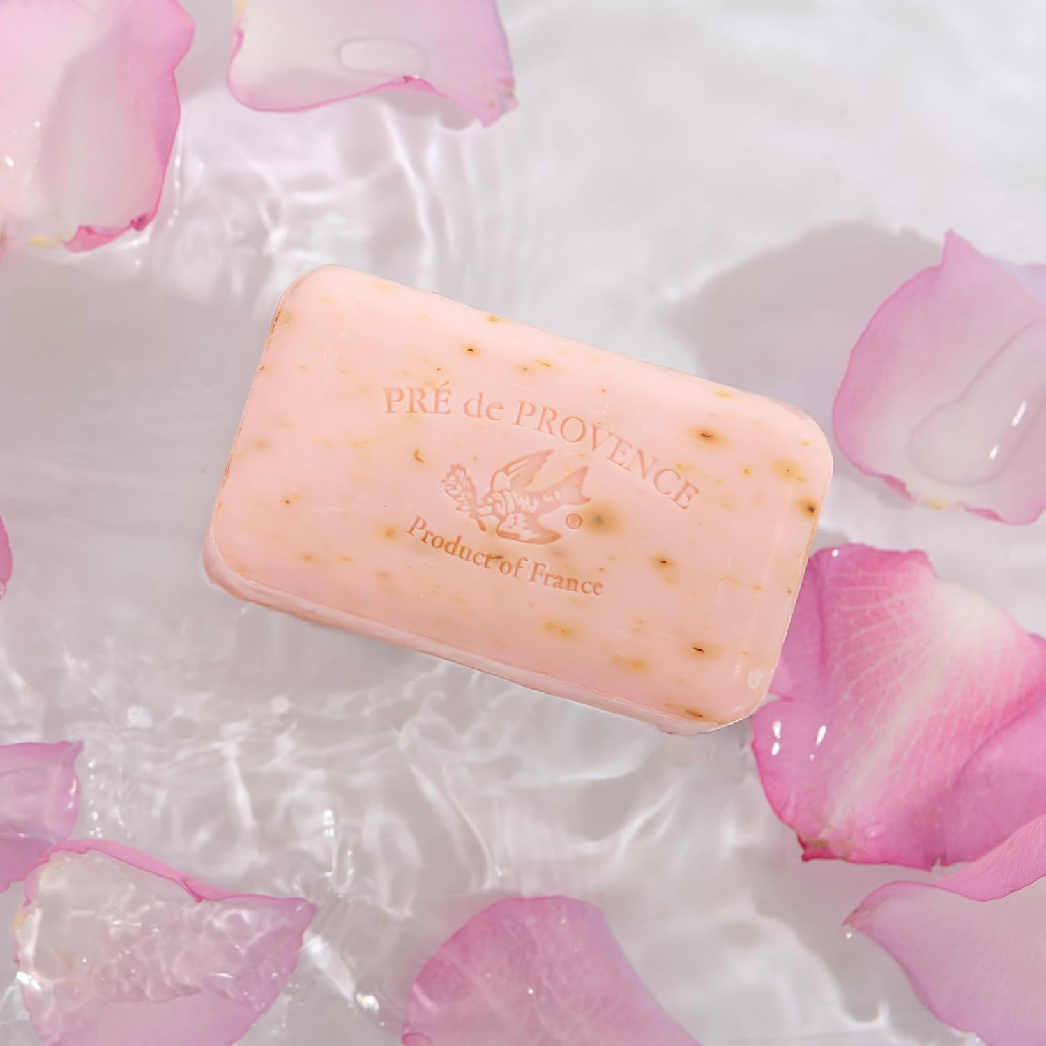 Pre de Provence Artisanal Soap Bar, Natural French Skincare, Enriched with Organic Shea Butter, Quad Milled for Rich, Smooth & Moisturizing Lather, Linden, 5.3 Ounce