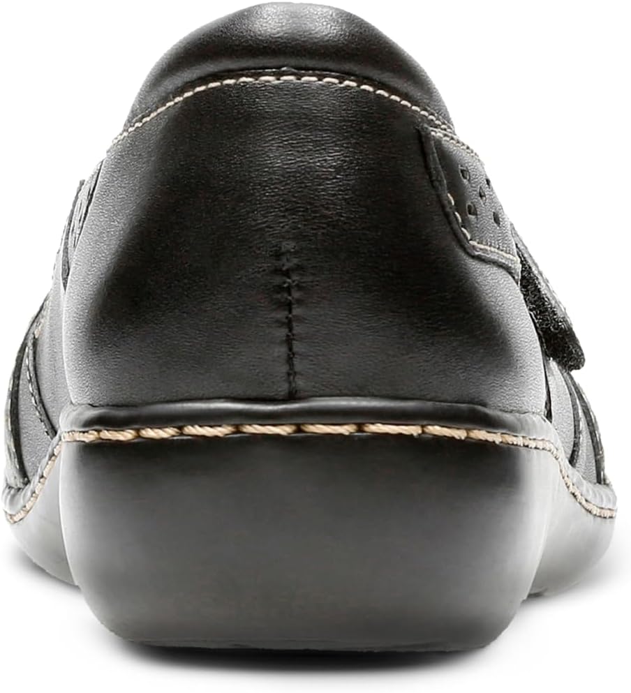 Clarks Women's Ashland Spin Q