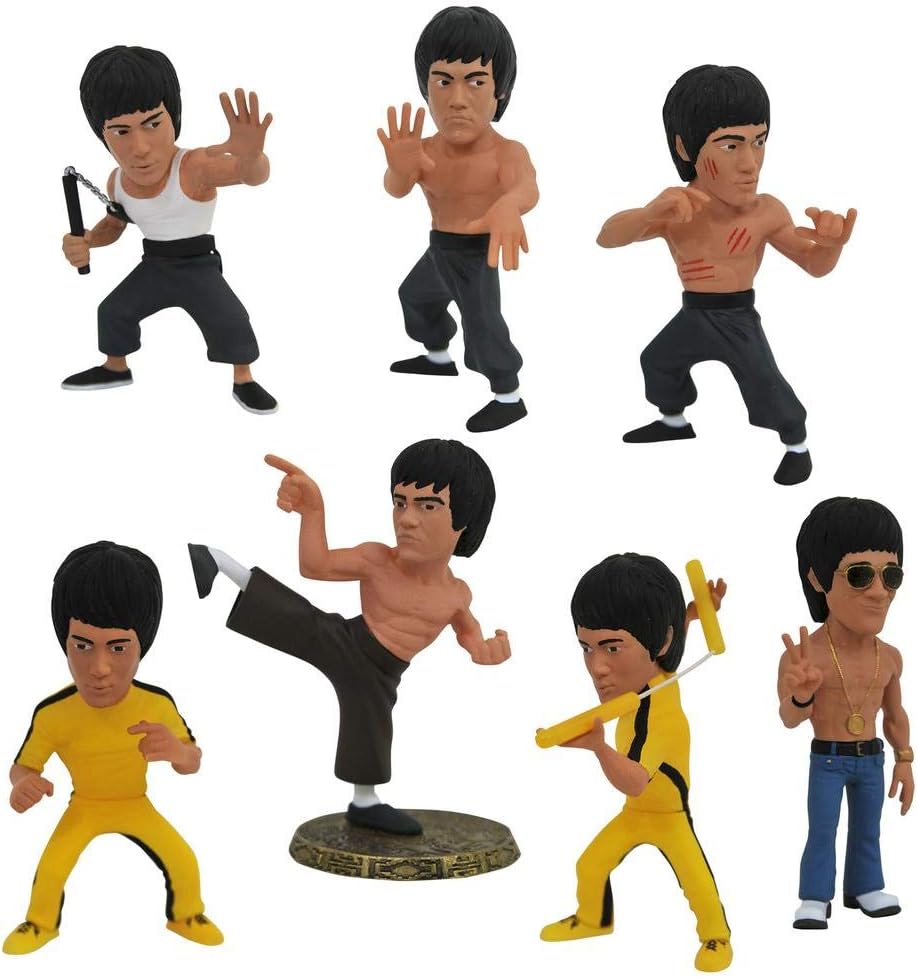 Diamond Select Toys Bruce Lee D-Formz PVC Figures Blind Mystery Box 12-Count Display, Multicolor, 3 inches