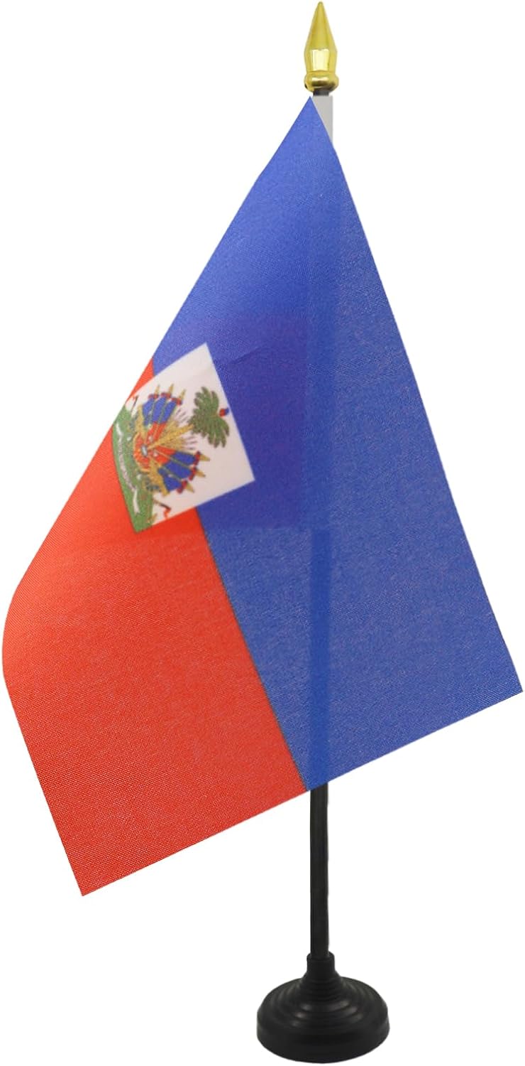 AZ FLAG Nicaragua Table Flag 4x6 in 100D Polyester Plastic Base | Indoor use Nicaraguan 15x10 cm desk flag stitched finish with reinforced edges with plastic pole and gold finial
