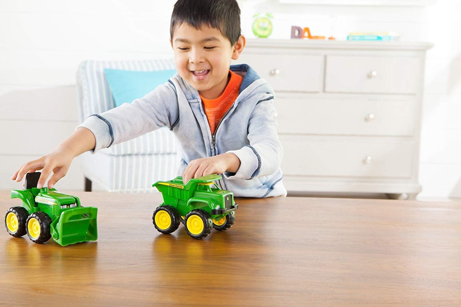 TOMY John Deere Vehicle Set - Includes Dump Truck Toy and Tractor Toy with Loader - Kids Outdoor Toys - Kids Construction and Sandbox Toys - 6