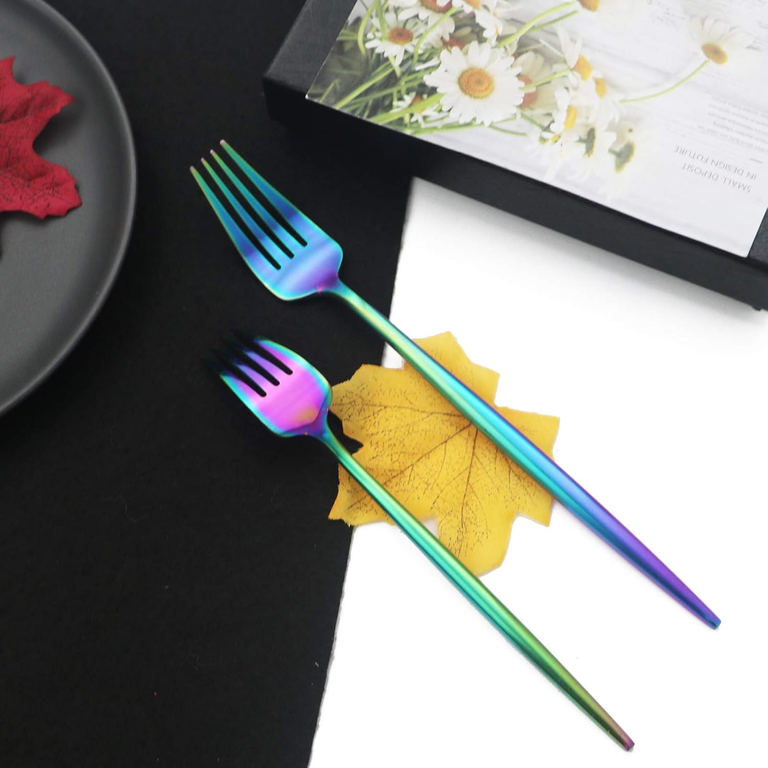 JASHII Luxury 18/10 Rainbow Flatware Set - 304 Stainless Steel Colorful Cutlery - 5-Piece Adaline Royal Modern Satin Finish for Birthday