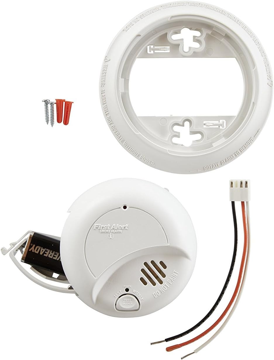 First Alert BRK SMI100-AC Hardwired Smoke Detector with Battery Backup, 6-Pack