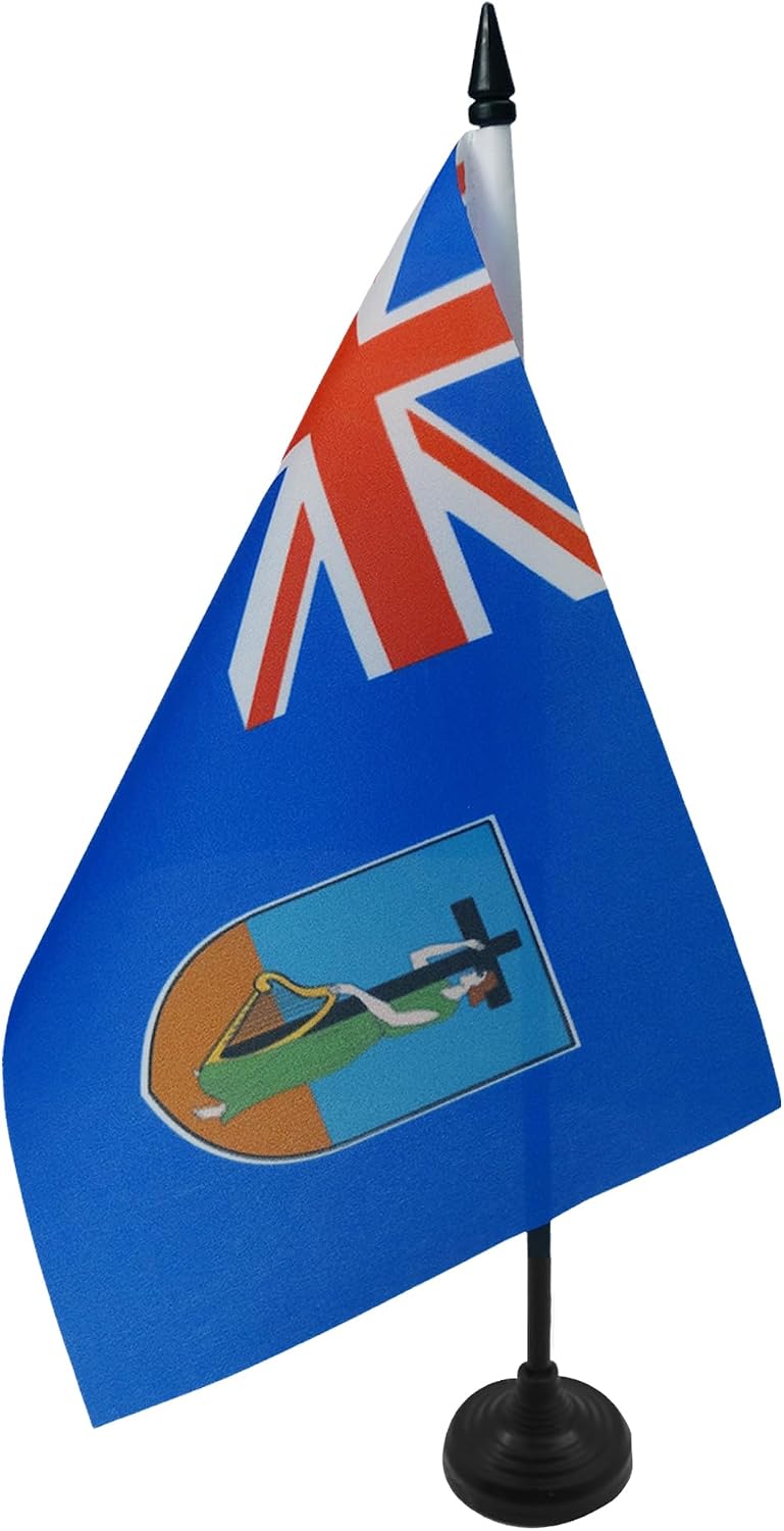 AZ FLAG Nicaragua Table Flag 4x6 in 100D Polyester Plastic Base | Indoor use Nicaraguan 15x10 cm desk flag stitched finish with reinforced edges with plastic pole