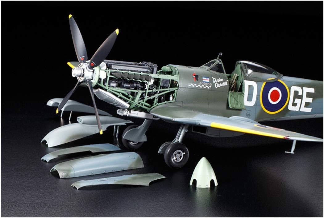 Supermarine Spitfire Mk.xvie - 1:32 Aircraft - Tamiya
