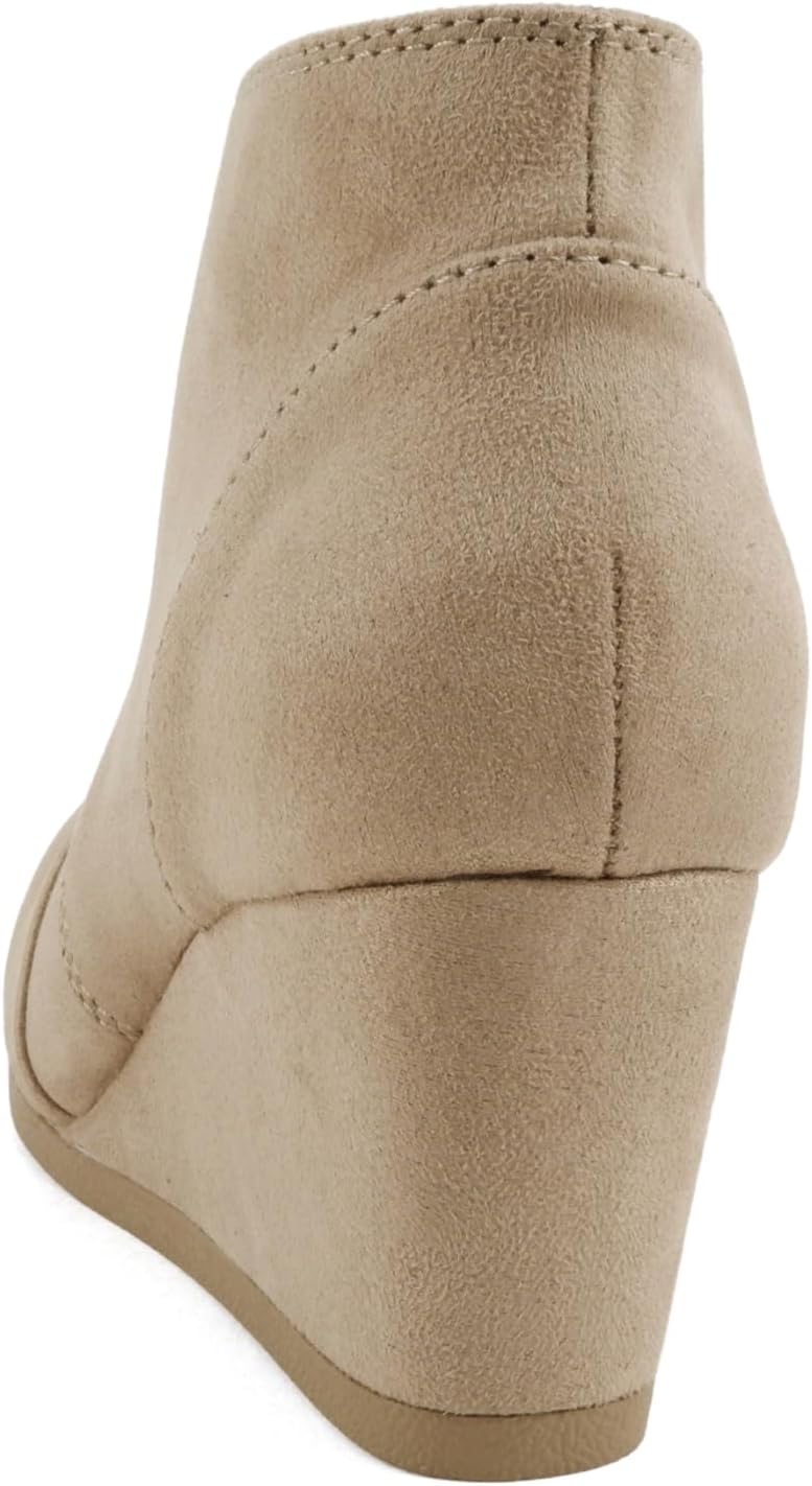 Soda “REX” ~ Women Lace Up Rounded Toe Low Wedge Ankle Bootie