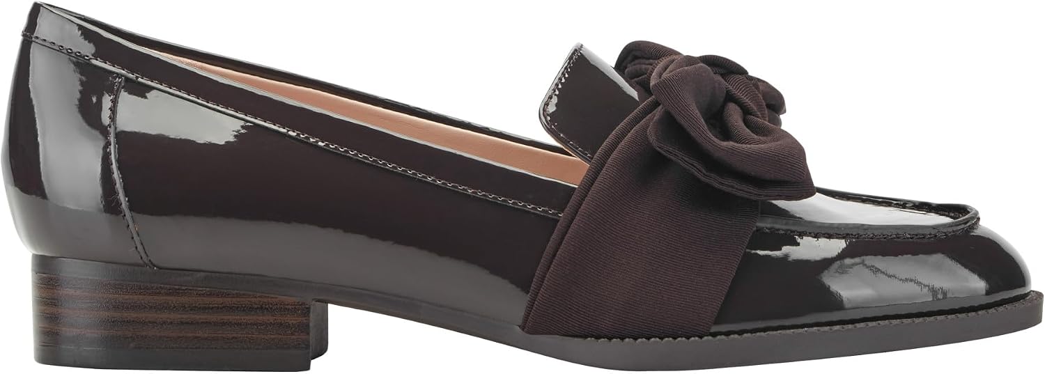 Bandolino Women's Lindio Loafer