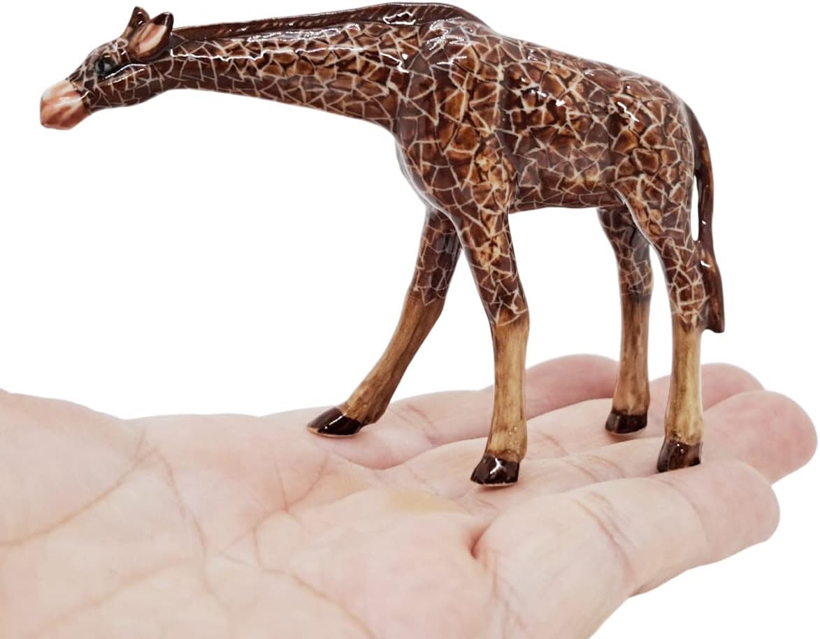 WitnyStore Tiny 2¾" Brown Standing Look Right Giraffe Figurine - Miniature Hand Made Ceramic Giraffes Tropical Savanna Africa Wild Life Cute Animals Porcelain Decorative Collectible Figure Décor Gifts
