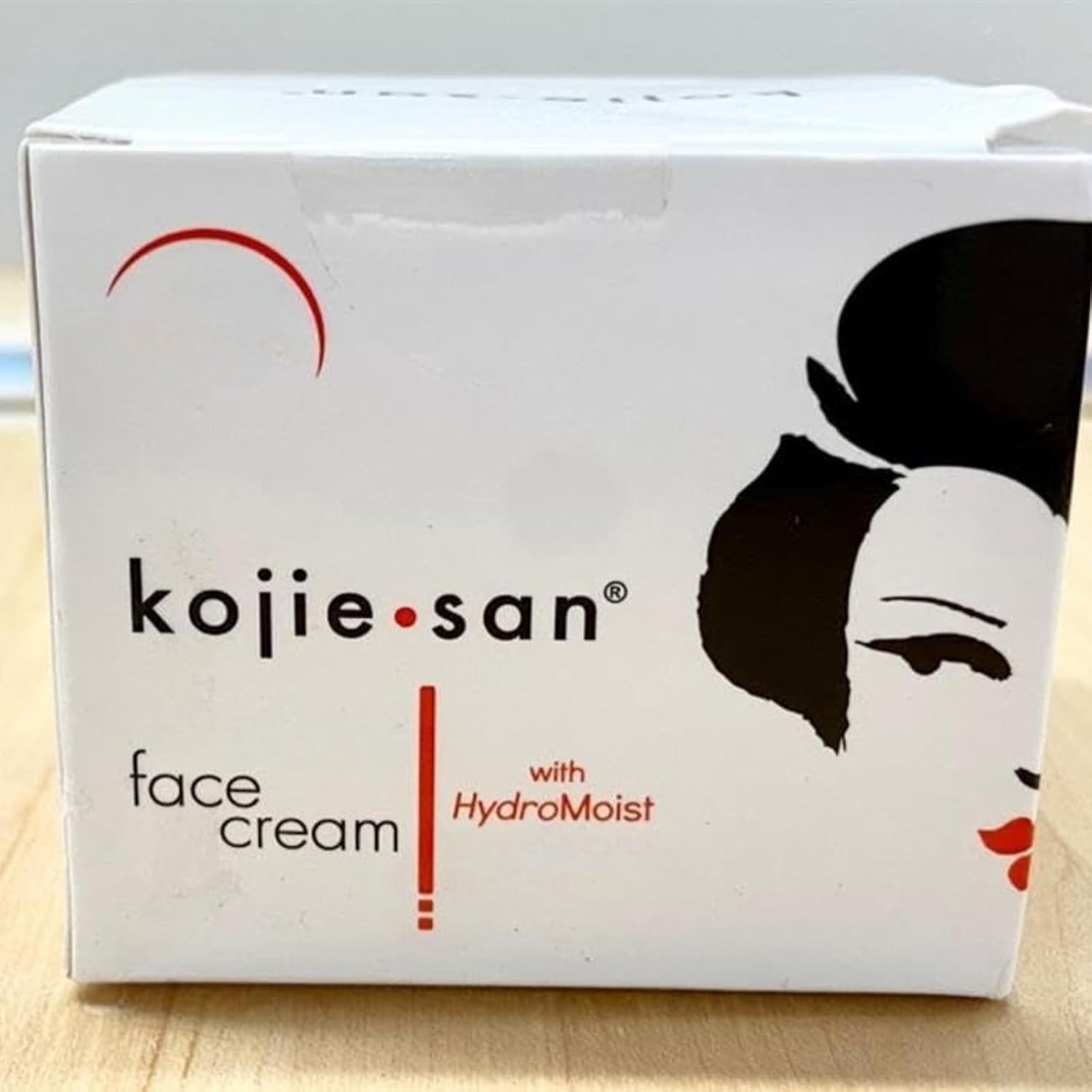 Kojie San Skin and Body Brightening Soap - Original Kojic Acid, Dark Spot Remover Bar Soap with Glycerin & Tea Tree Oil - 65g x 2 Bars