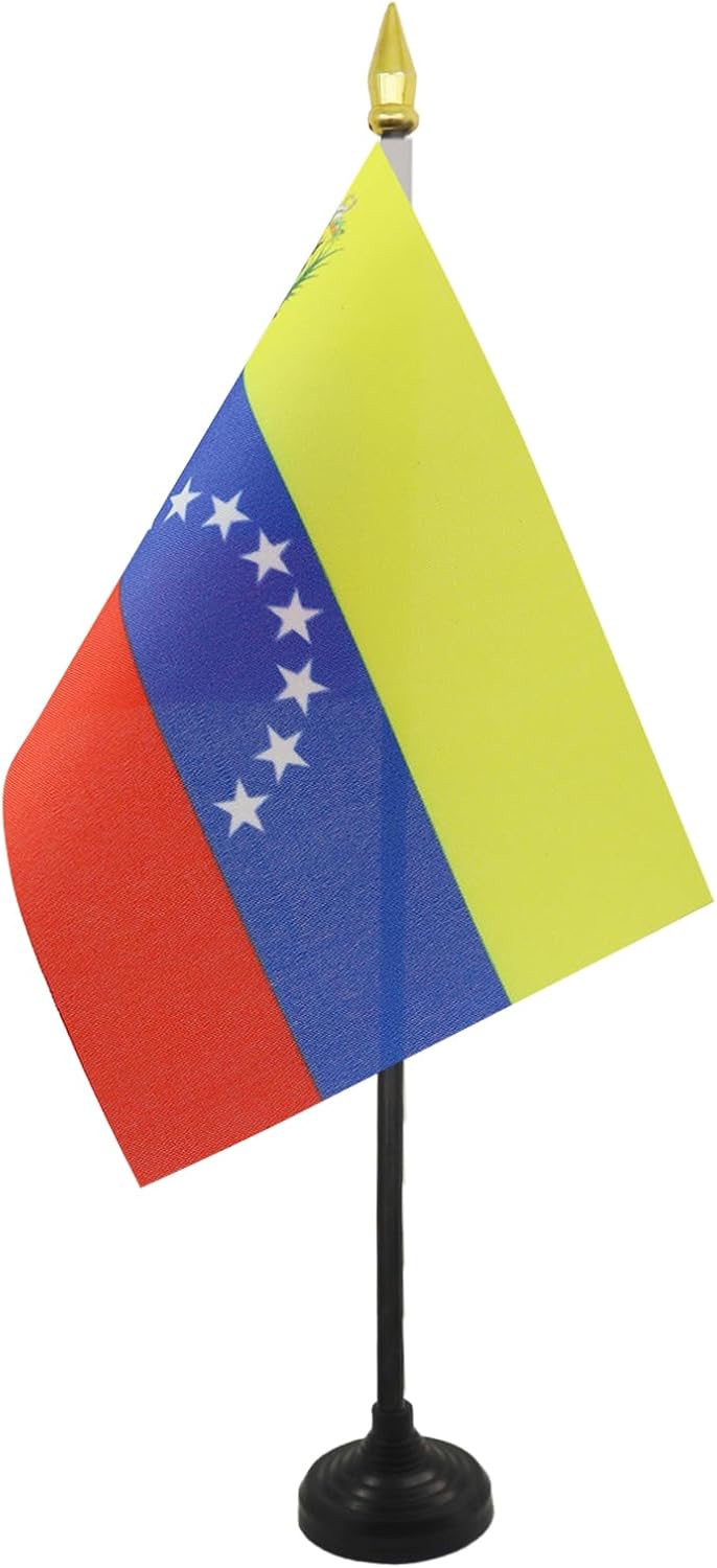 AZ FLAG Nicaragua Table Flag 4x6 in 100D Polyester Plastic Base | Indoor use Nicaraguan 15x10 cm desk flag stitched finish with reinforced edges with plastic pole and gold finial