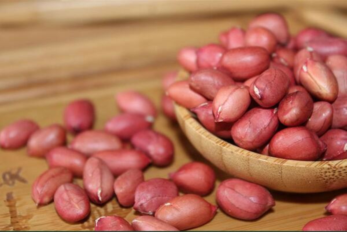 Helen Ou @ Shaanxi Specialty: Raw Red Shelled Peanut Kernel 500g/17.64oz/1.1lb 红皮花生米