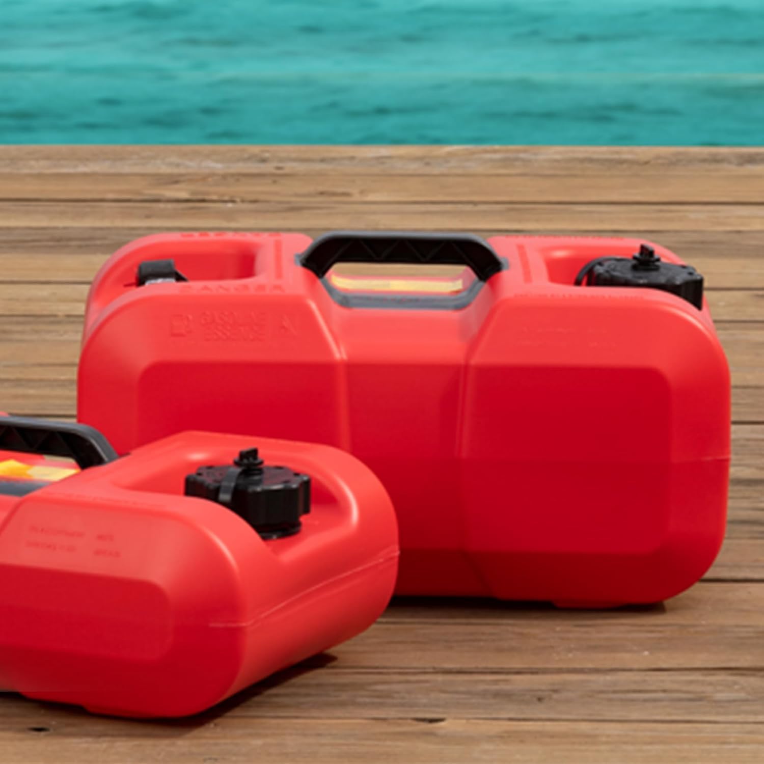 Scepter 6 Gallon Portable Marine Gas Can, Boat Fuel Tank with Top Handle | Underseat Design, 2-Way Vented Cap, Built-In Fuel Gauge and Pick-Up, EPA & CARB Compliant, 19.3"L x 12.2"W x 10.2"H (10511)