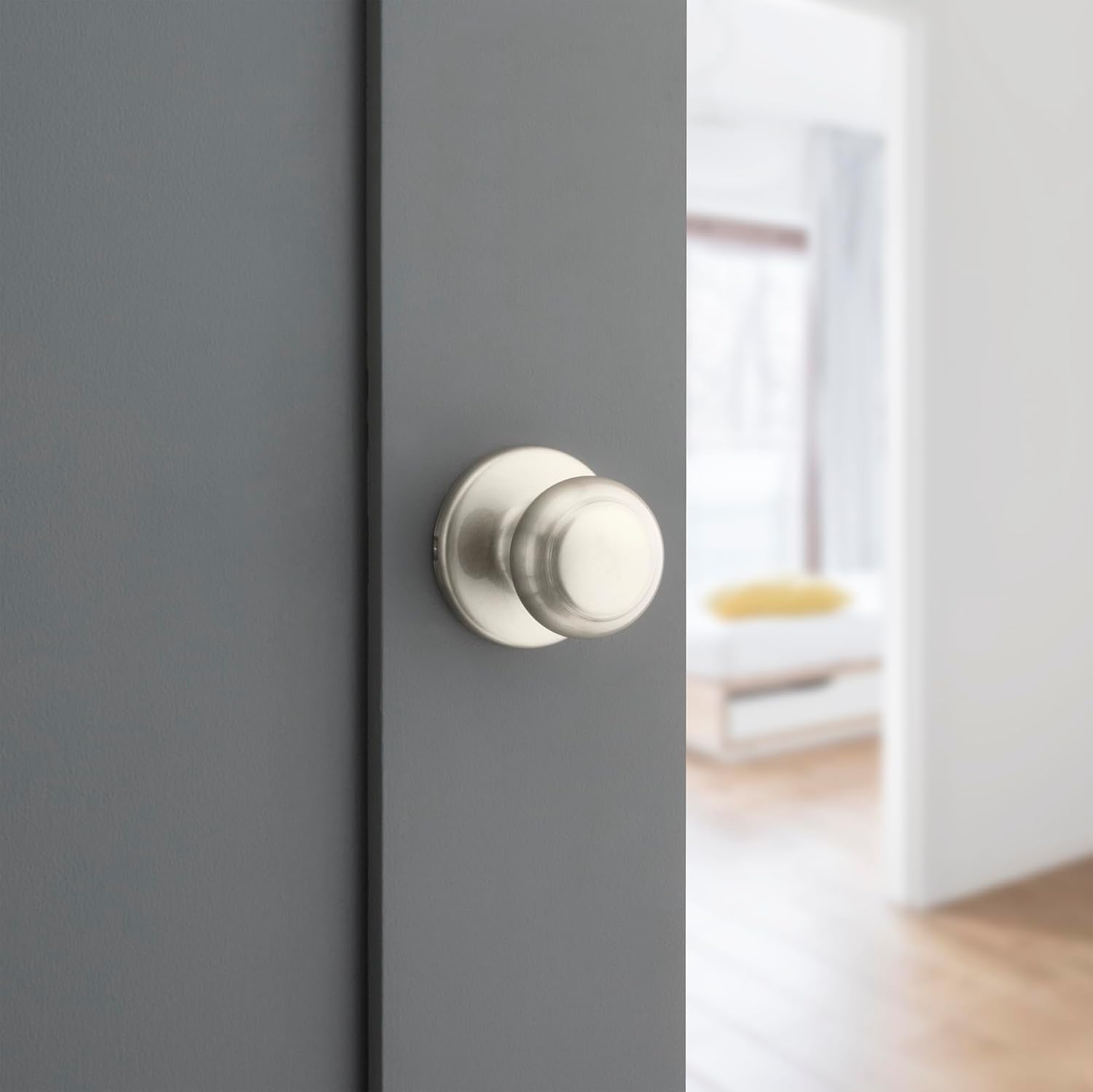 Kwikset Cove Interior Privacy Door Knob with Lock, Door Handle For Bathroom and Bedroom, Satin Nickel Keyless Turn Lock Doorknob, with Microban Protection