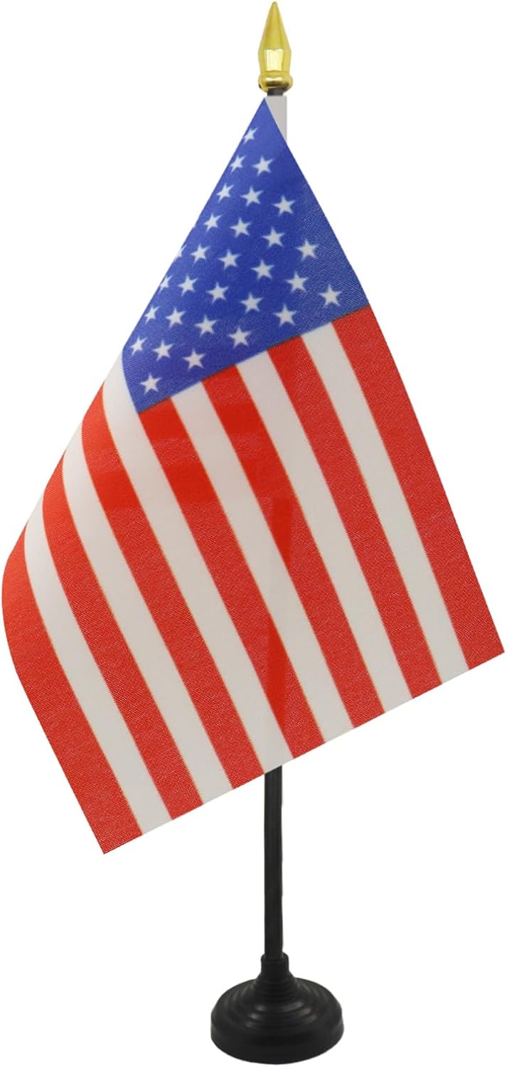 AZ FLAG Nicaragua Table Flag 4x6 in 100D Polyester Plastic Base | Indoor use Nicaraguan 15x10 cm desk flag stitched finish with reinforced edges with plastic pole and gold finial